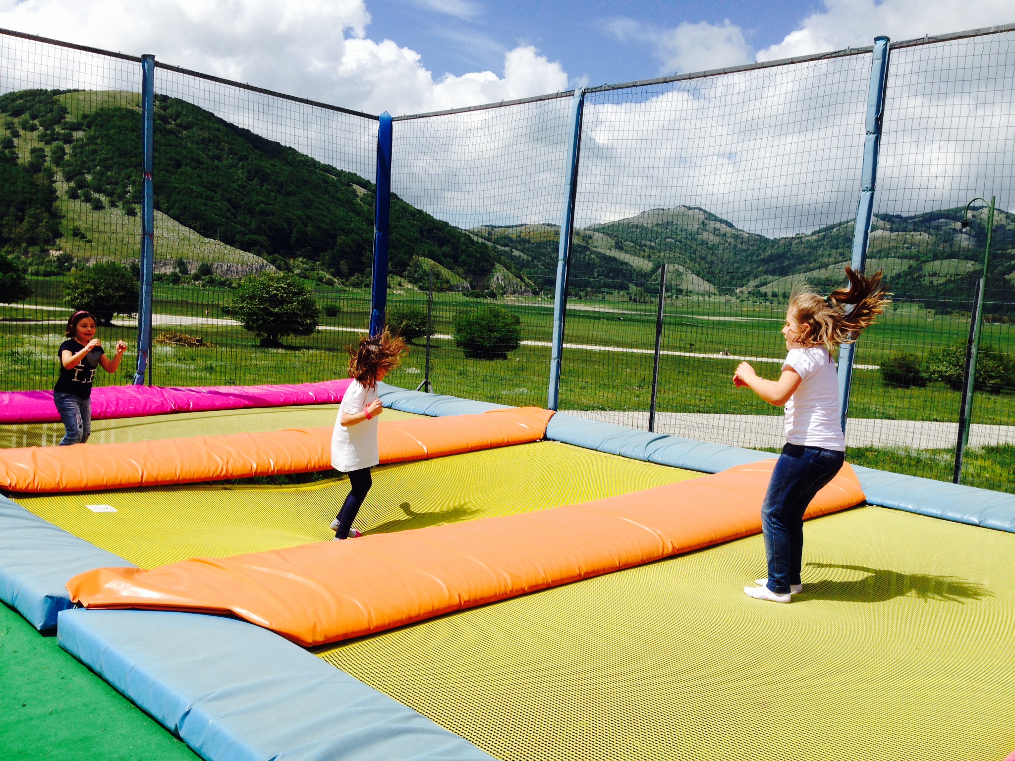 Tappeti Elastici - Parco Giochi Lacenoalndia Lago Laceno